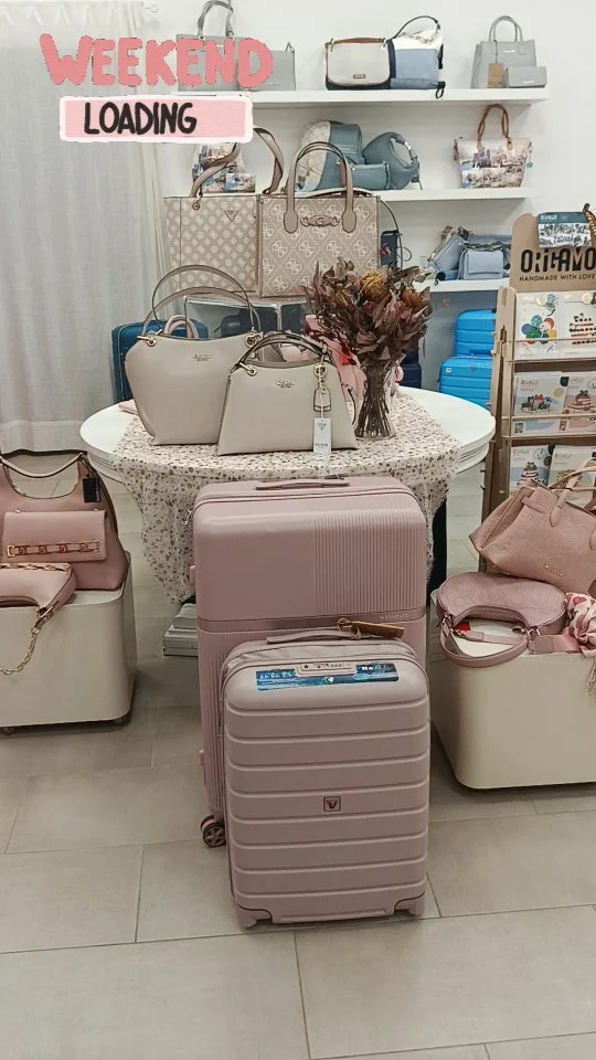 Hey ragazze! Vi aspettiamo 😉💗
#reggioemilia #weekend #nuovacollezione #moda #shopping